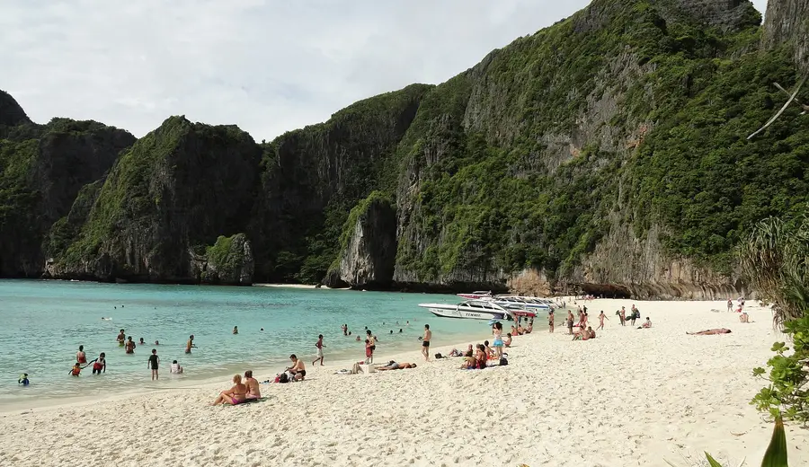 Thailand — Twin Cities — Bangkok · Phuket · Phi Phi